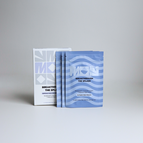 M.O.Y. Breakthrough The Splash outdoor skincare ampoule pads that hydrate, repair, and strengthen the skin barrier.